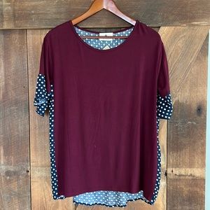 Flutter sleeve top size medium NWT